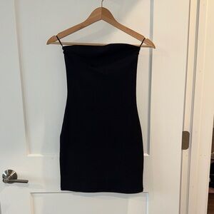 Aritzia Contour Black Strapless Dress